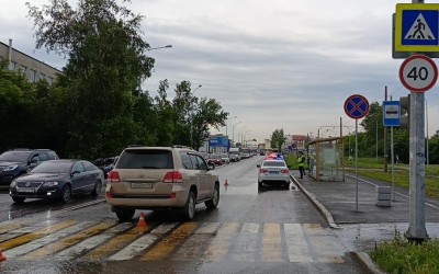В Нижнем Тагиле внедорожник сбил женщину на «зебре»