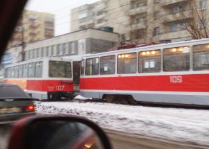 Трамвай сошёл с рельсов на Вагонке (фото)