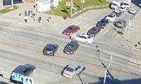 Камеры засняли ДТП с машиной ДПС, после которого автоледи лишили прав