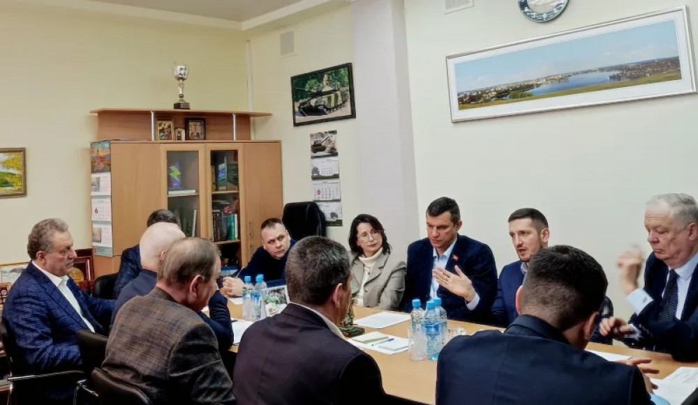 Депутаты разошлись в оценке уборки дорог в Нижнем Тагиле