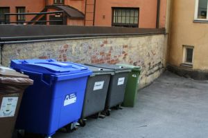 Старт дан: новые контейнеры для мусора появятся на улицах города