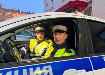 В Нижнем Тагиле водитель потерял сознание за рулём: на помощь пришли сотрудники ДПС