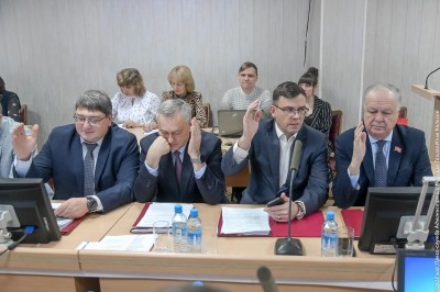 Депутаты Нижнего Тагила приняли &laquo;непростой&raquo; бюджет