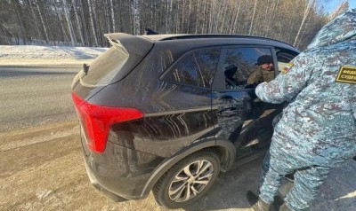 На Серовском тракте арестовали новую иномарку: для поимки использовали специальную программу