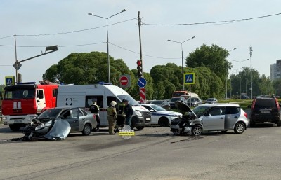 На злополучном перекрестке в Нижнем Тагиле продолжаются аварии