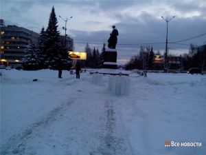 Праздник к нам приходит. В Нижнем Тагиле заложили первые кирпичи ледового городка