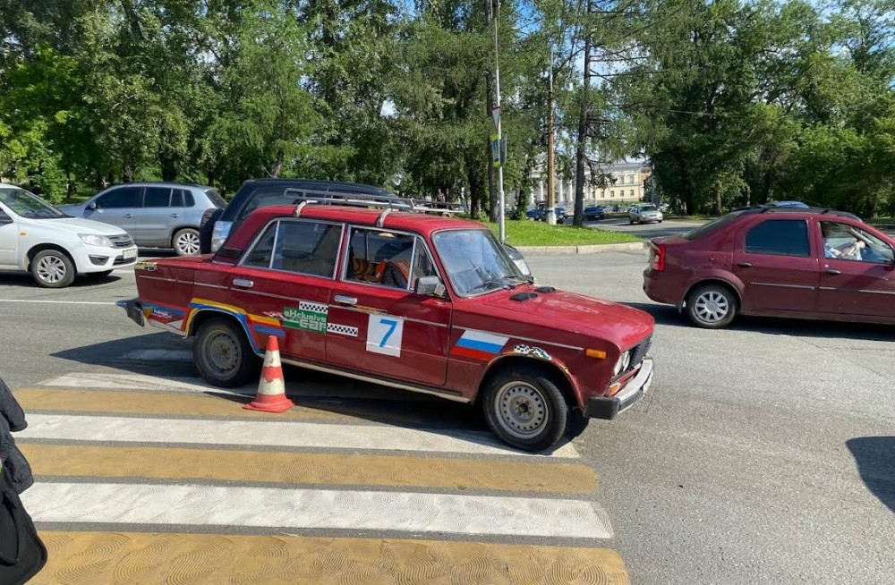 В Нижнем Тагиле пенсионер на «шестёрке» сбил девушку