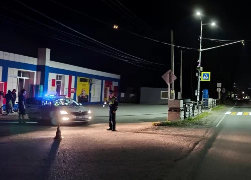 Под Тагилом 14-летний парень взял покататься машину мамы и сбил человека