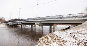 Приняли. Теперь на Выю можно добраться по новому мосту (фото)