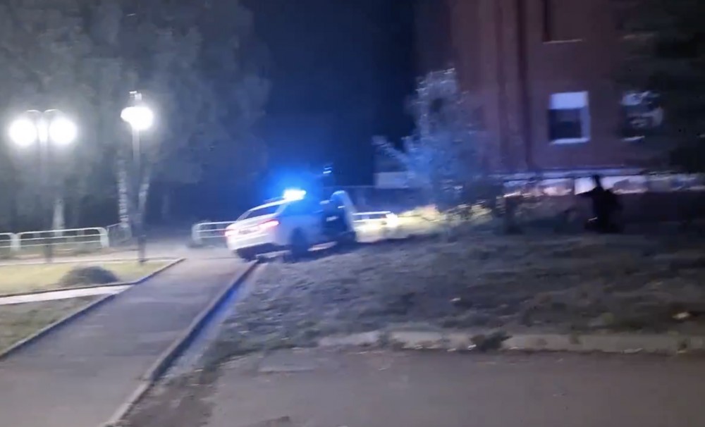 GTA по-уральски: гонки с полицией по центральному парку засняли на видео