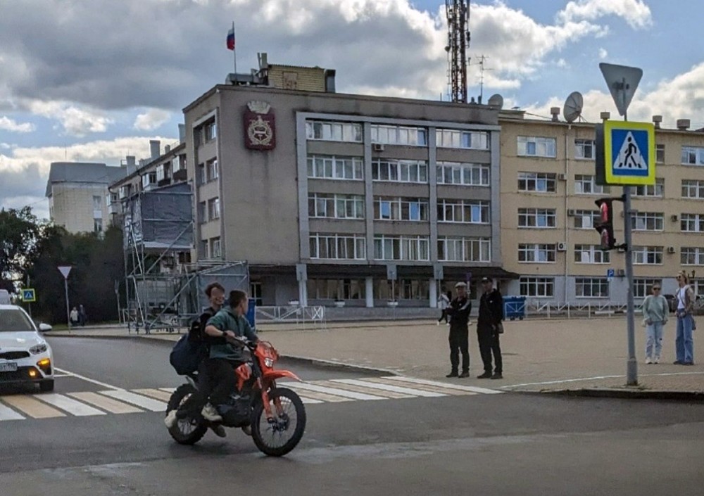 Новый начальник ГАИ Нижнего Тагила меняет тактику борьбы с подростками на питбайках