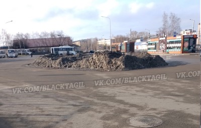 Мэру Нижнего Тагила пожаловались на неубранный город