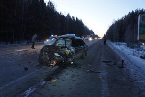 В страшной аварии в Нижнем Тагиле погибли три человека (фото)