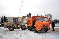 770 тонн реагентов, 4000 тонн песка и 9 миллионов рублей: в Нижнем Тагиле готовятся к борьбе с зимним гололедом