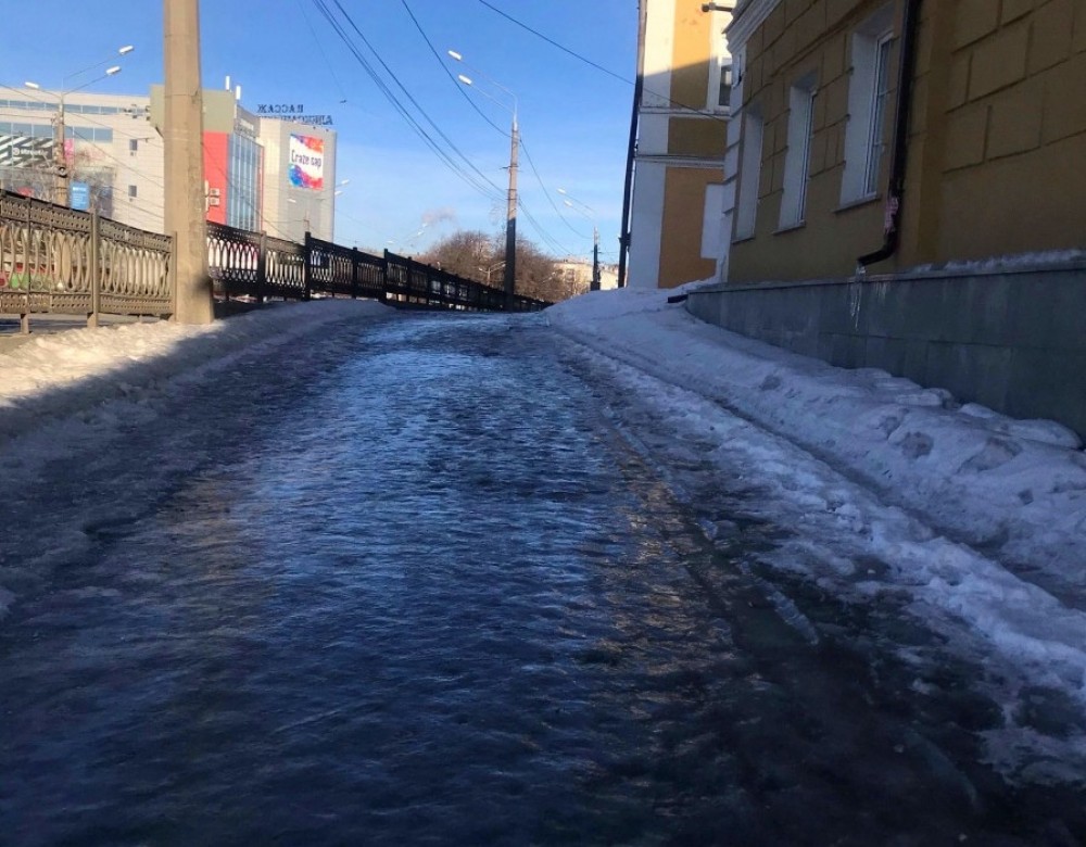 Нижний Тагил превратился в каток: фото
