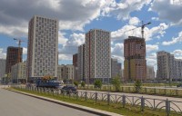 Екатеринбург озаботился рекордным строительством жилья: работы и школ приезжим не хватает