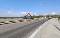 На мосту на Тагилстрой возобновились работы (но не на трамвайных путях)