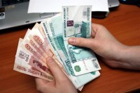 Зарплата в Свердловской области отстает от средней по России